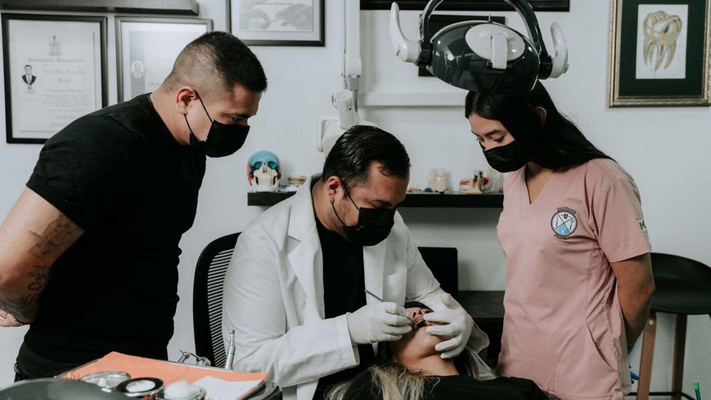 The SANI team treating a patient